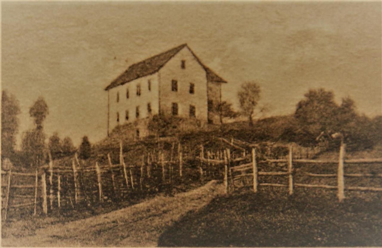 Alte Volksschule - Schual In Gradne Apartment Liebenfels Exterior foto